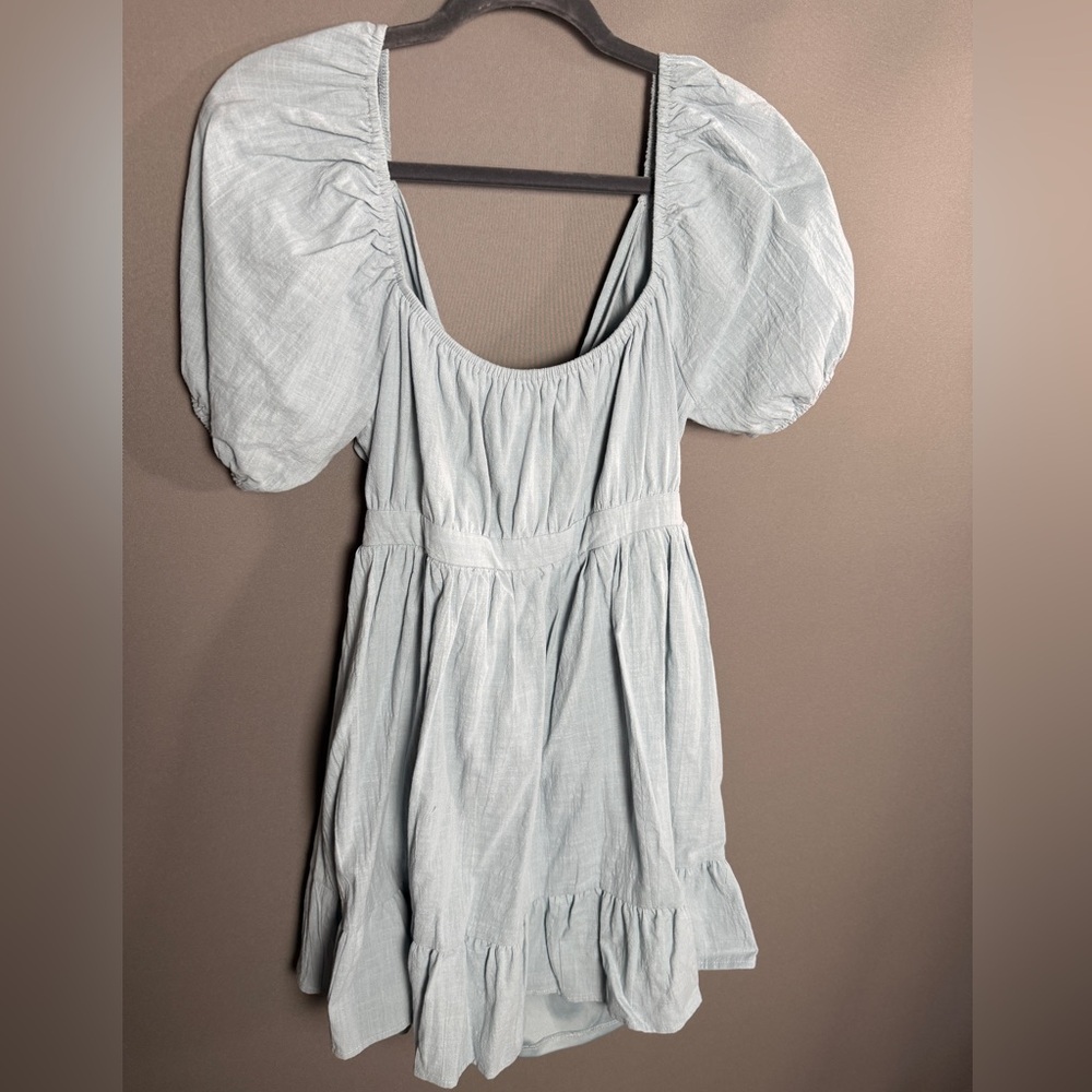 Backless Puff-Sleeve Mini Dress in Light Blue
